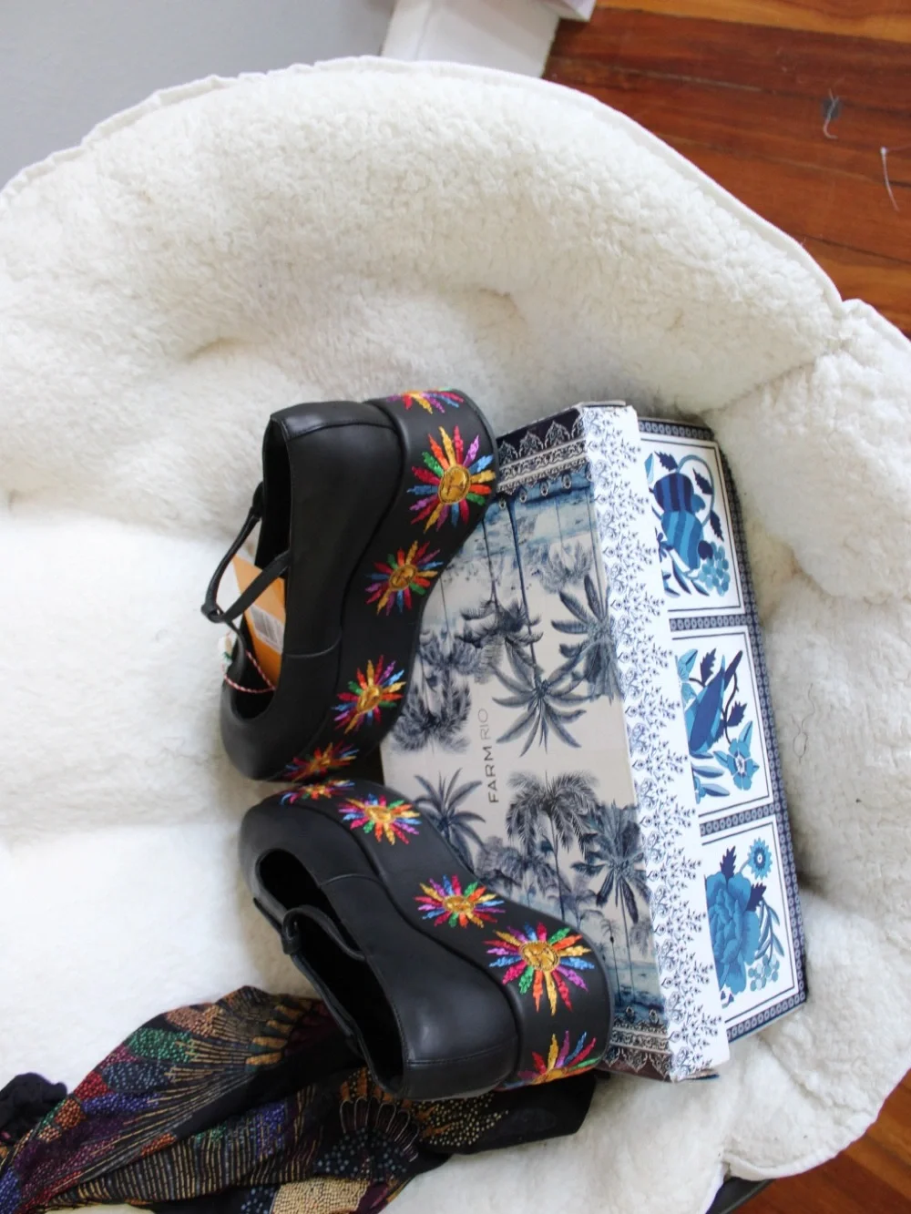 FARM Rio Rainbow Sun Platform Mary Jane Shoes NWT | US 9.5 / EU 41 | - Picture 11 of 16